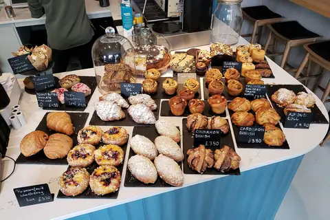 The cinnamon tree bakery photo 3